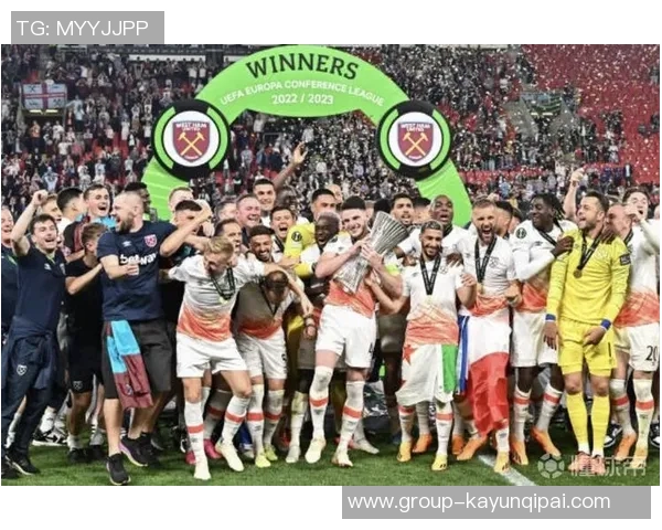 西汉姆联瞄准热刺替补门将金斯基本托加盟热那亚交易临近