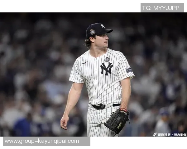 瓦妮莎携女儿观赛道奇不敌对手MLB世界大赛G4令人惋惜